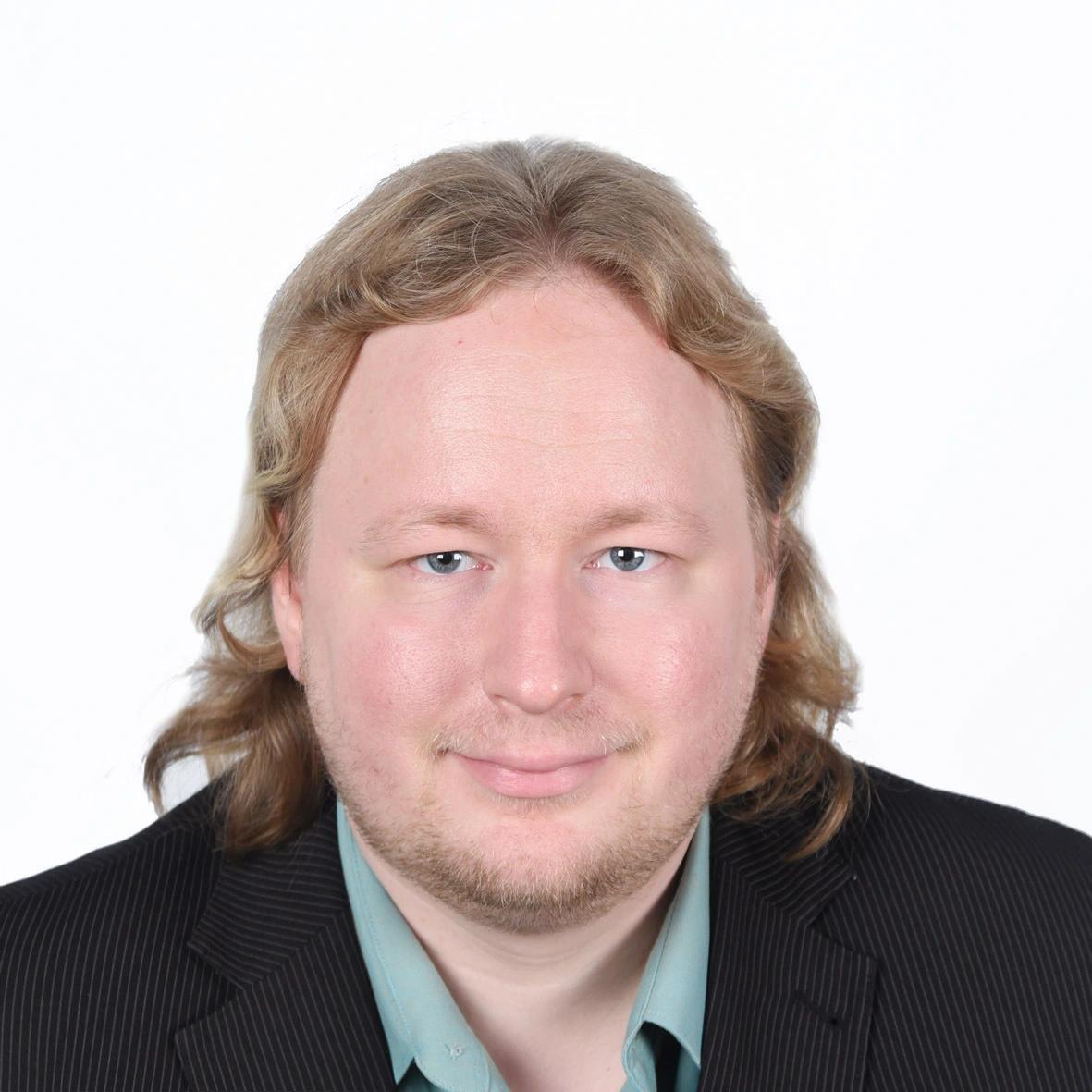 Nicholas Zieve, Senior Design Engineer